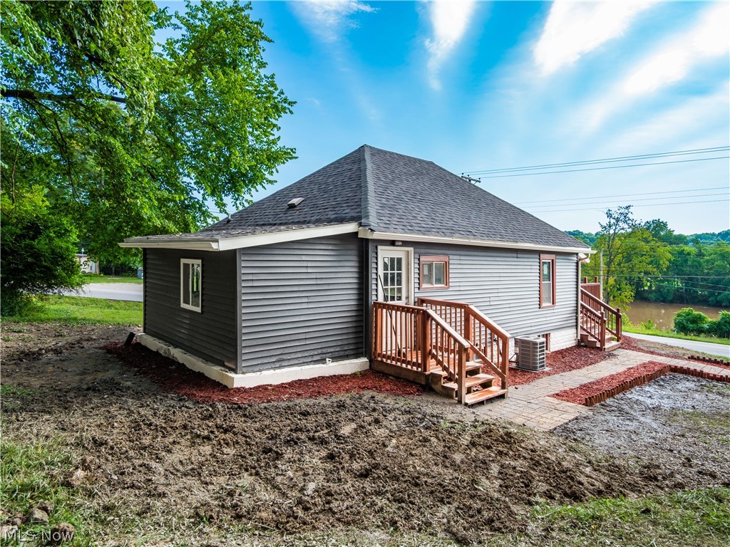 2695 Linden Avenue Zanesville OH 43701