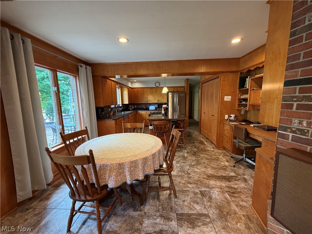 554 W Main Street Dalton OH 44618