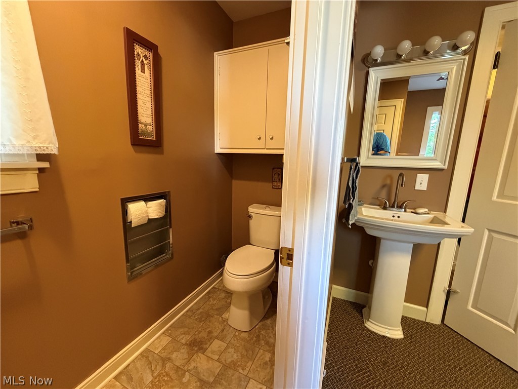 554 W Main Street Dalton OH 44618