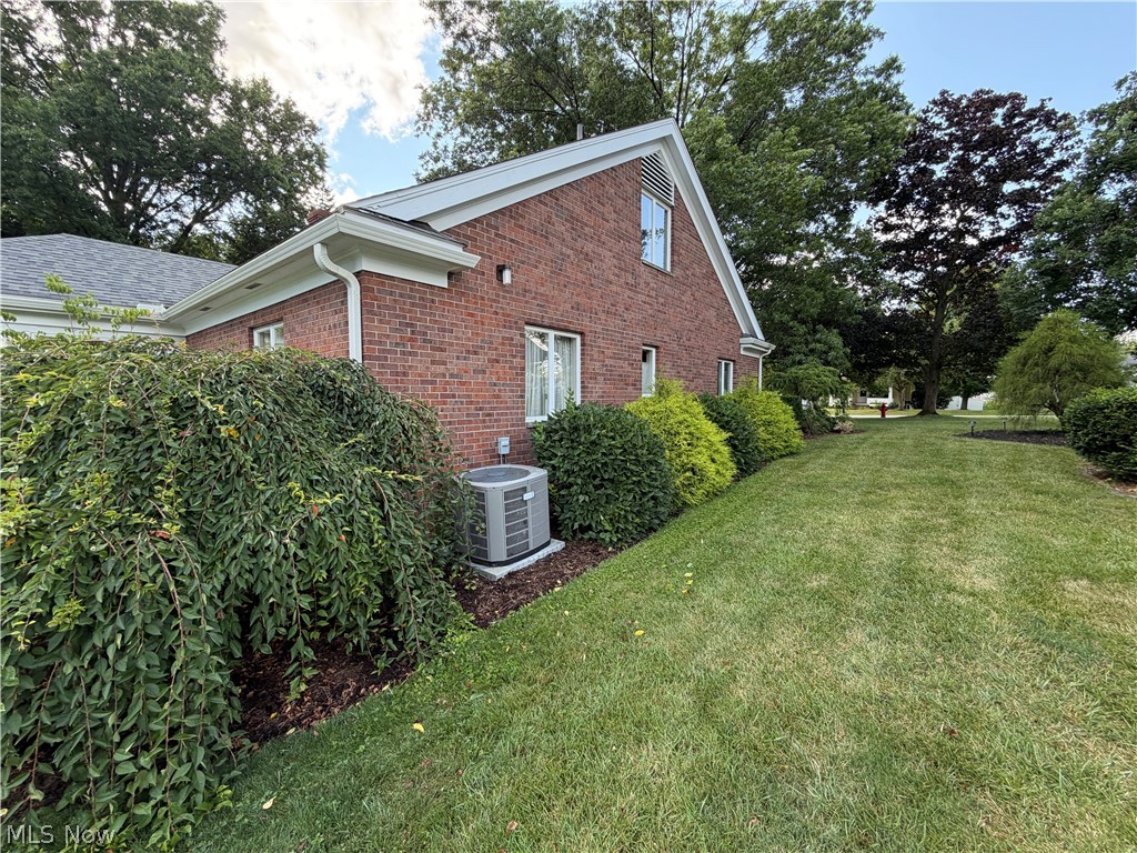 554 W Main Street Dalton OH 44618