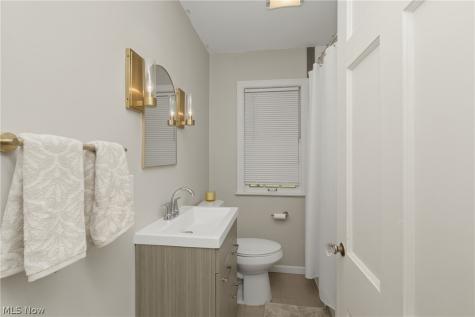 41819 Emerson Court Elyria OH 44035