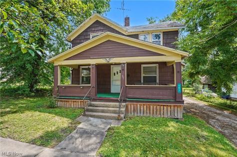 461 S Prospect Street Ravenna OH 44266