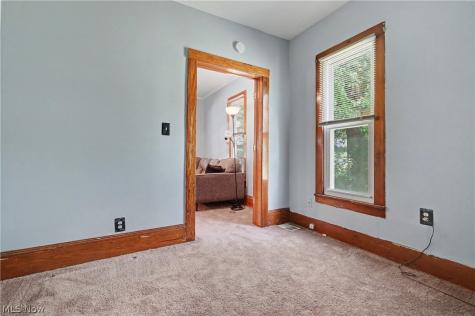 461 S Prospect Street Ravenna OH 44266