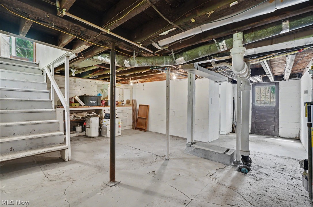 461 S Prospect Street Ravenna OH 44266