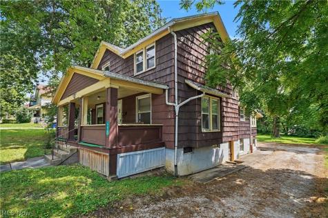 461 S Prospect Street Ravenna OH 44266