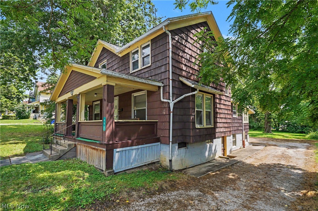 461 S Prospect Street Ravenna OH 44266