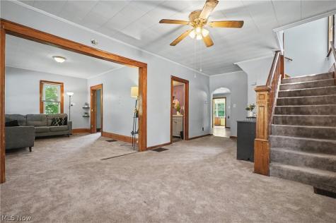 461 S Prospect Street Ravenna OH 44266