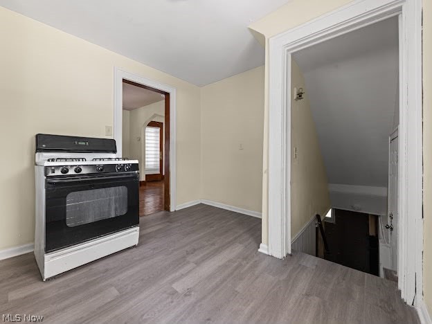 577 Eastland Avenue Akron OH 44305