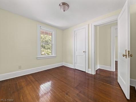 577 Eastland Avenue Akron OH 44305
