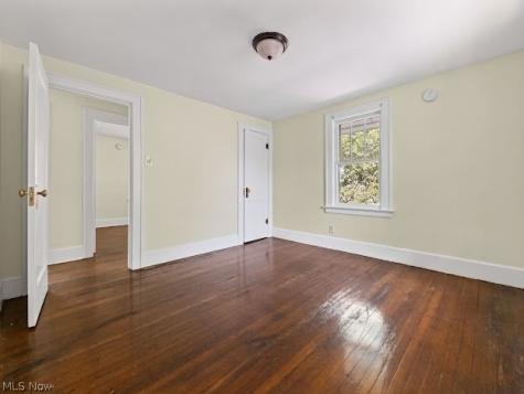 577 Eastland Avenue Akron OH 44305