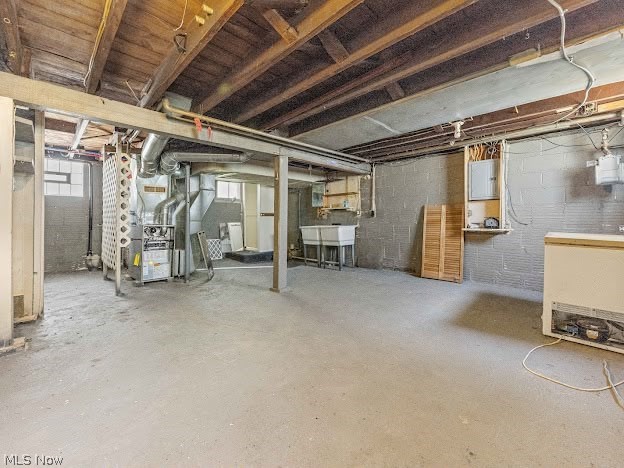 577 Eastland Avenue Akron OH 44305