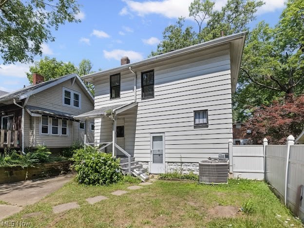 577 Eastland Avenue Akron OH 44305