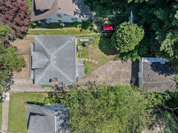 577 Eastland Avenue Akron OH 44305