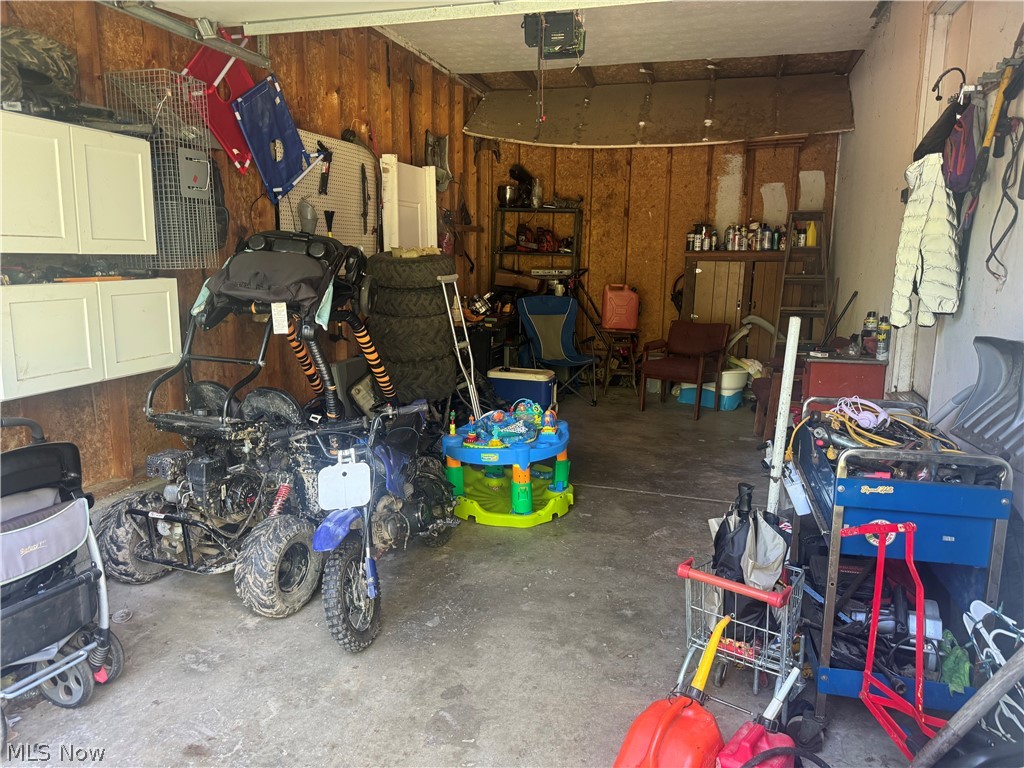 4647 Painesville Warren Road West Farmington OH 44491