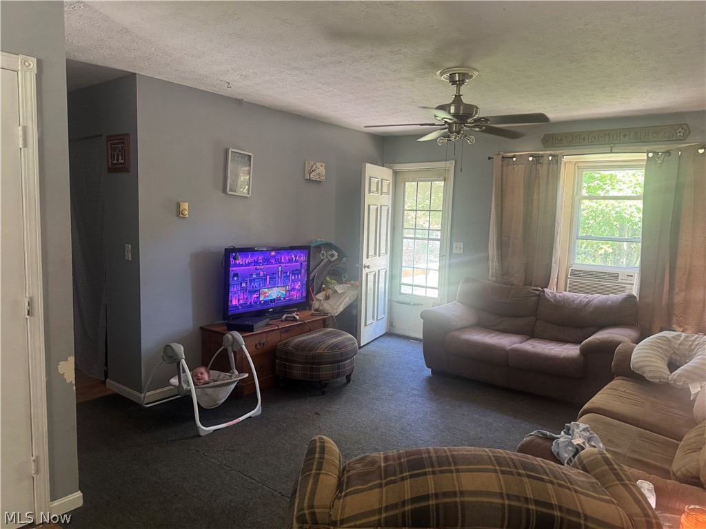 4647 Painesville Warren Road West Farmington OH 44491