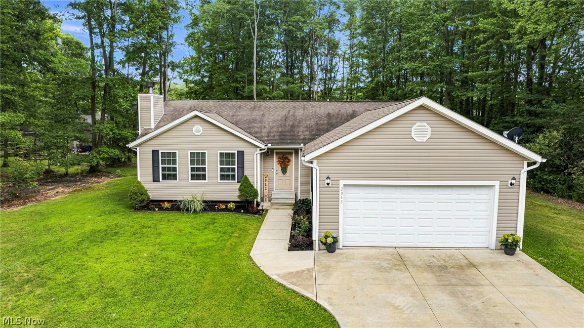2043 N Park Lane Roaming Shores OH 44084