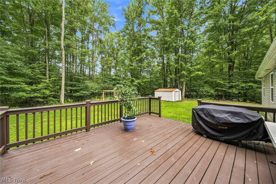 2043 N Park Lane Roaming Shores OH 44084