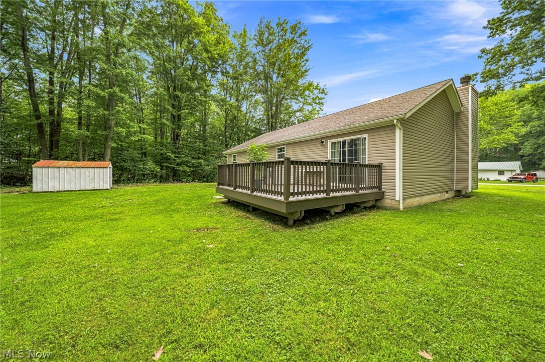 2043 N Park Lane Roaming Shores OH 44084