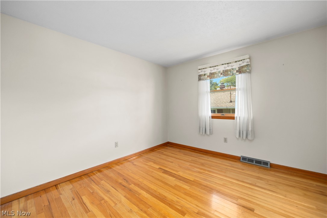 2823 Pease Lane Sandusky OH 44870
