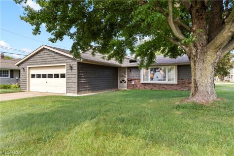 2823 Pease Lane Sandusky OH 44870