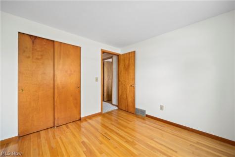 2823 Pease Lane Sandusky OH 44870