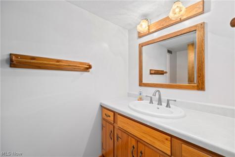 2823 Pease Lane Sandusky OH 44870