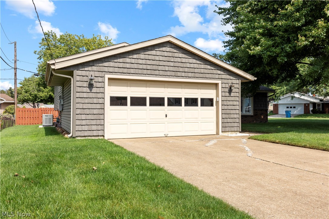 2823 Pease Lane Sandusky OH 44870