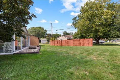 2823 Pease Lane Sandusky OH 44870