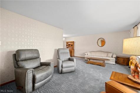 2823 Pease Lane Sandusky OH 44870