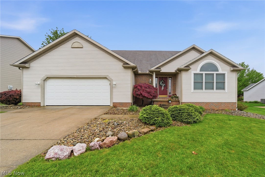 2291 Salem Street NW Uniontown OH 44685