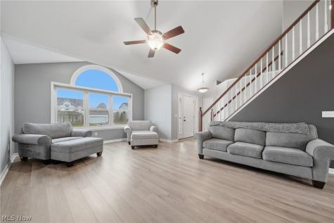 2291 Salem Street NW Uniontown OH 44685