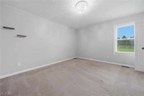 2291 Salem Street NW Uniontown OH 44685