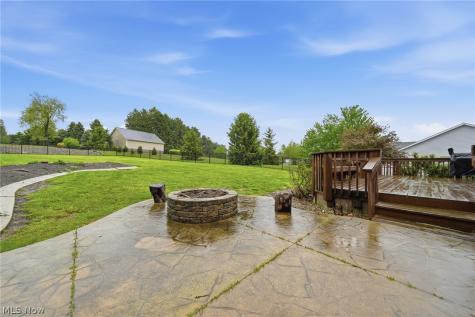 2291 Salem Street NW Uniontown OH 44685