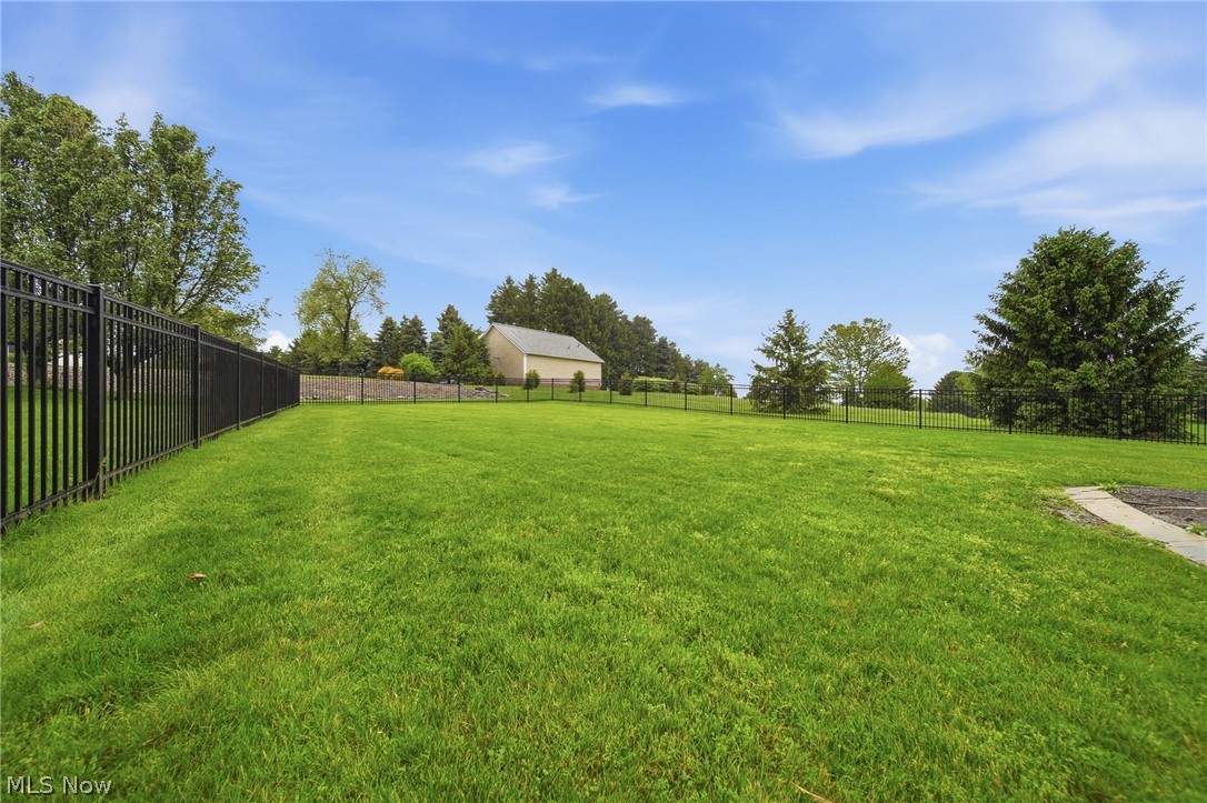 2291 Salem Street NW Uniontown OH 44685
