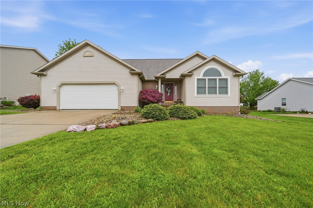 2291 Salem Street NW Uniontown OH 44685