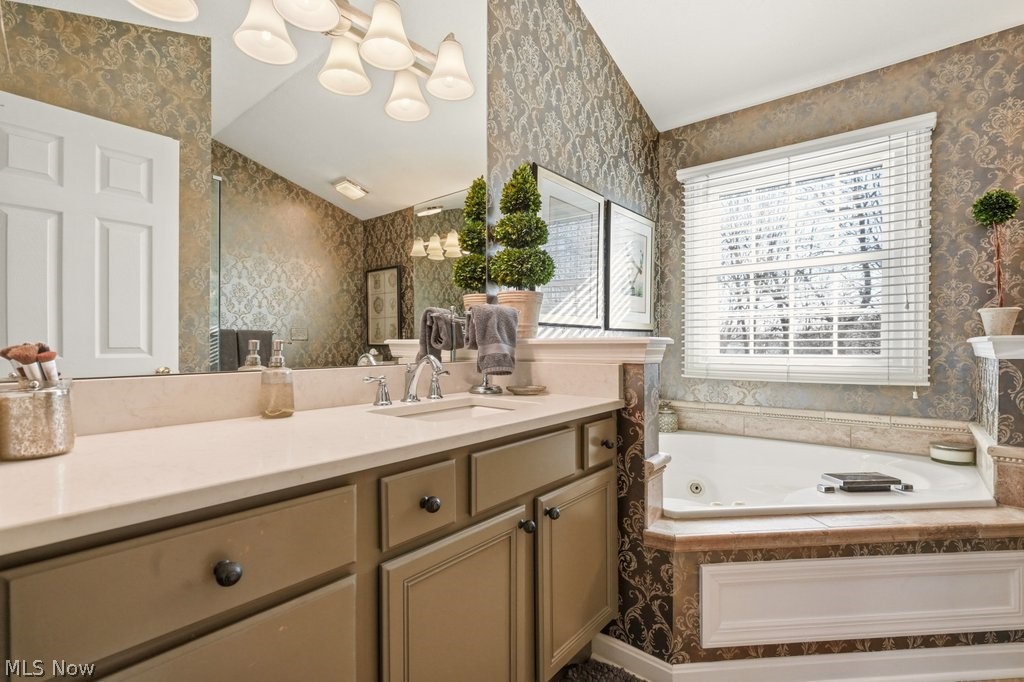 9943 Brookhill Circle Twinsburg OH 44087