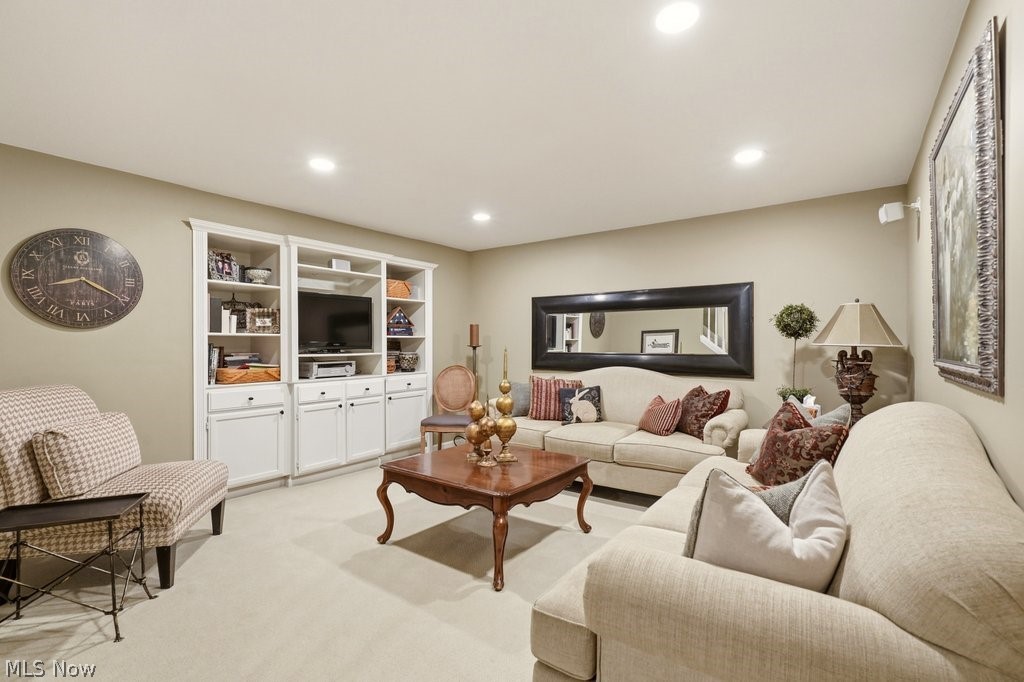 9943 Brookhill Circle Twinsburg OH 44087