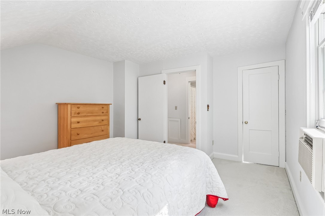 559 Solon Road Chagrin Falls OH 44022