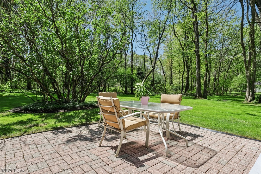 559 Solon Road Chagrin Falls OH 44022