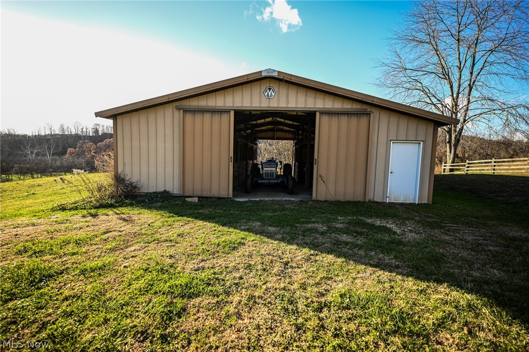 36189 Harriettsville Road Lower Salem OH 45745