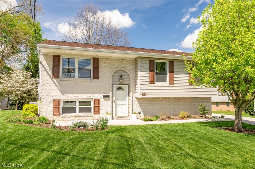 821 36th Street NW Canton OH 44709