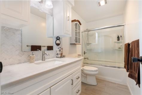 821 36th Street NW Canton OH 44709