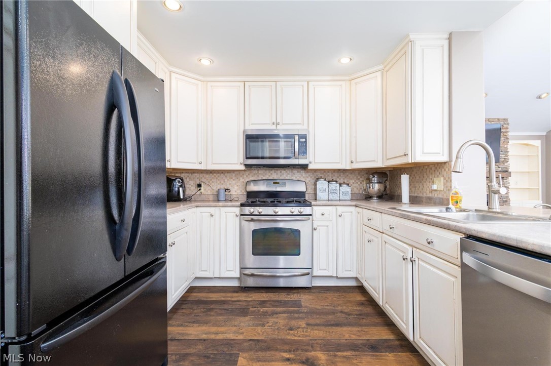 161 Stardust Drive Wintersville OH 43953