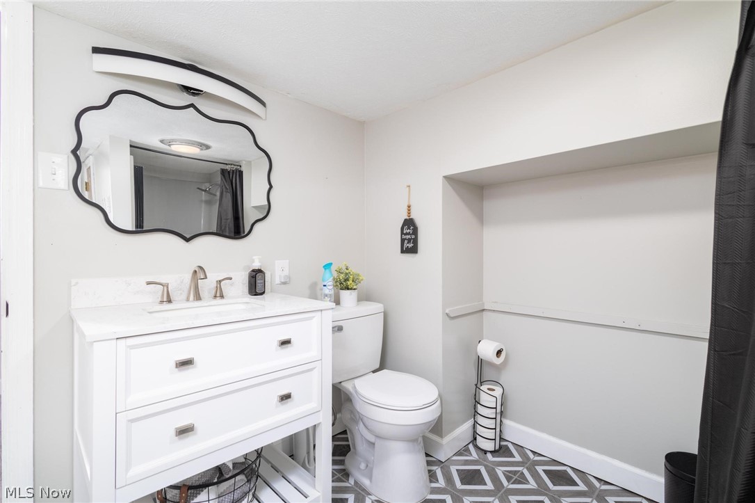 161 Stardust Drive Wintersville OH 43953
