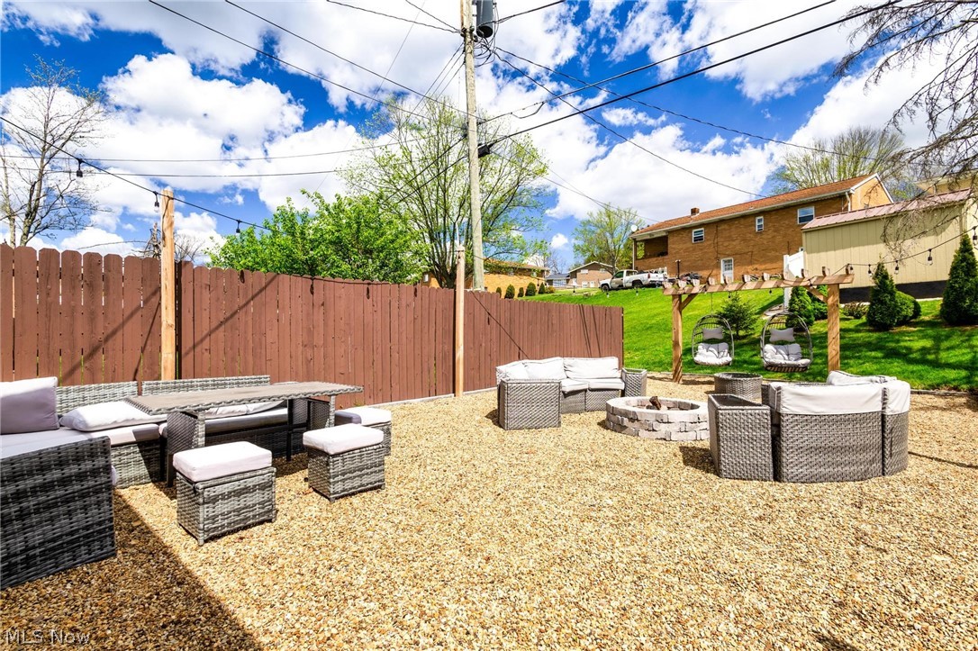 161 Stardust Drive Wintersville OH 43953