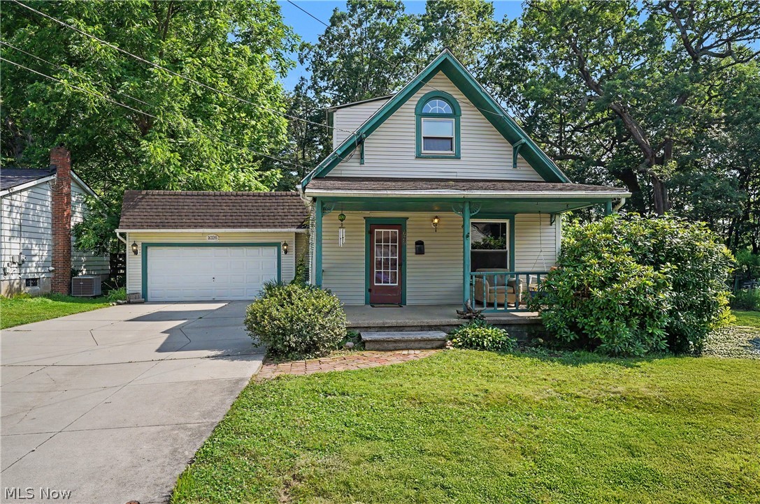 1026 Francis Avenue Cuyahoga Falls OH 44221