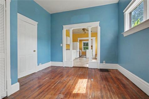 1026 Francis Avenue Cuyahoga Falls OH 44221
