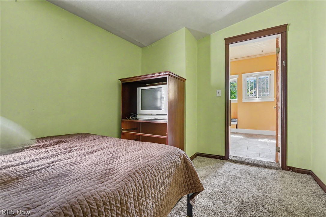 1026 Francis Avenue Cuyahoga Falls OH 44221
