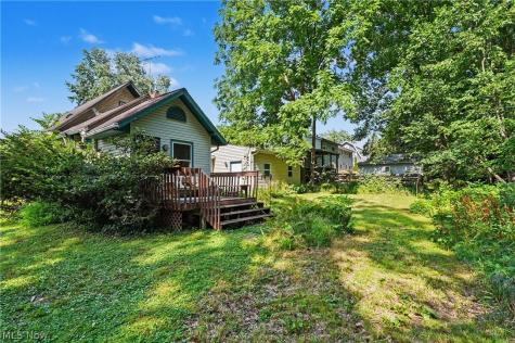 1026 Francis Avenue Cuyahoga Falls OH 44221