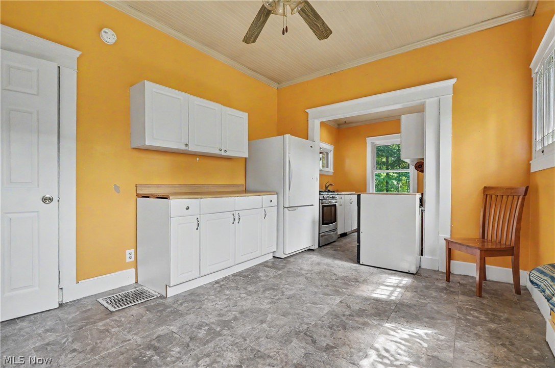 1026 Francis Avenue Cuyahoga Falls OH 44221